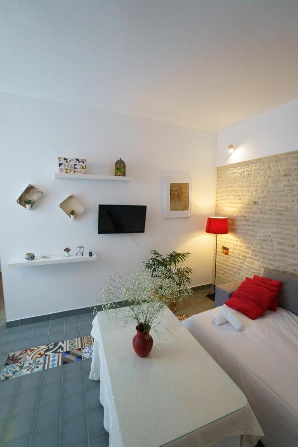 Rentalsevilla Coqueto Apartamento Junto Al Palacio De Las Duenas Extérieur photo